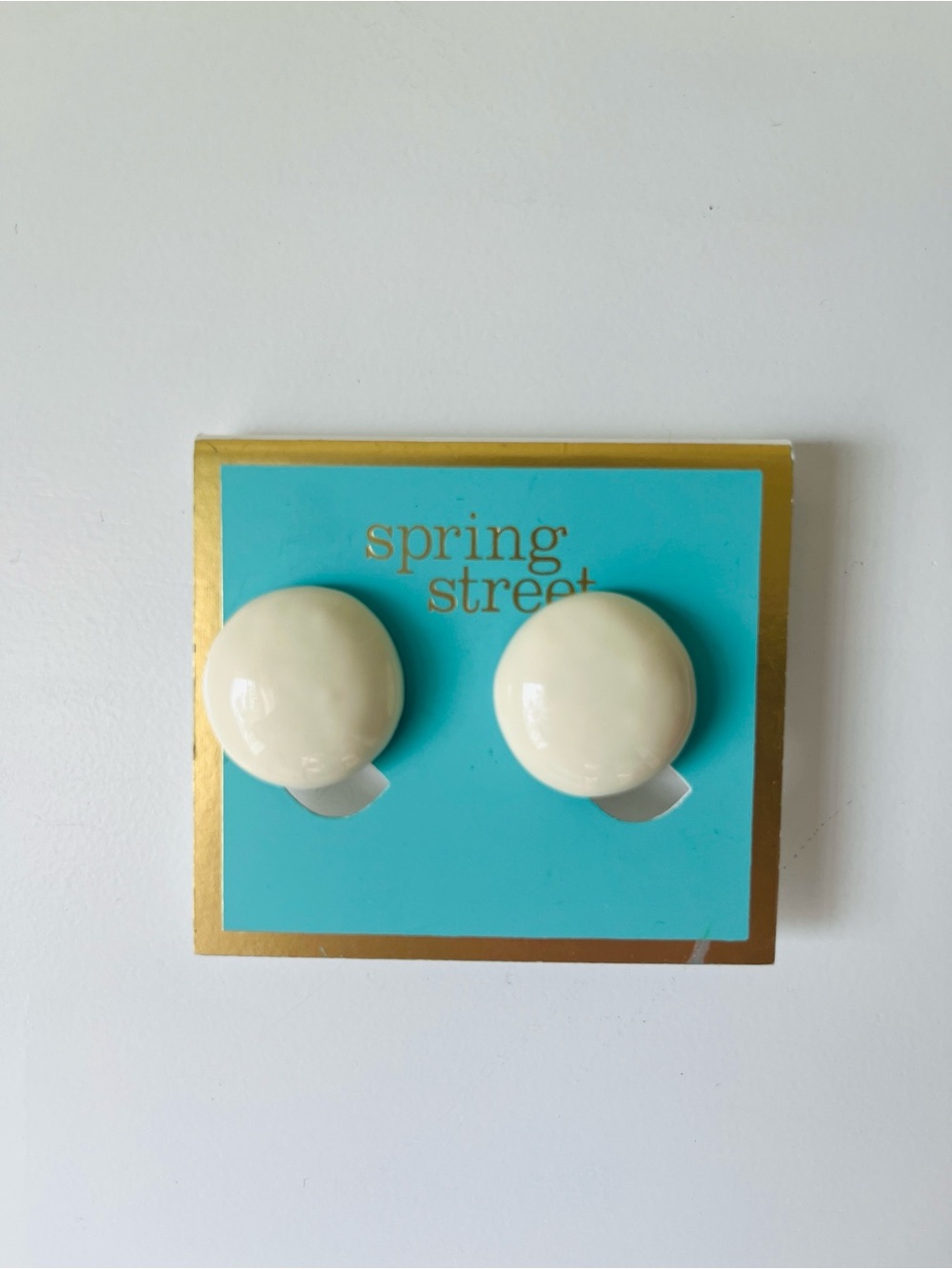 NWT Spring Street Cream Glazed Ceramic Round Clip On Earrings Vintage Boho Style